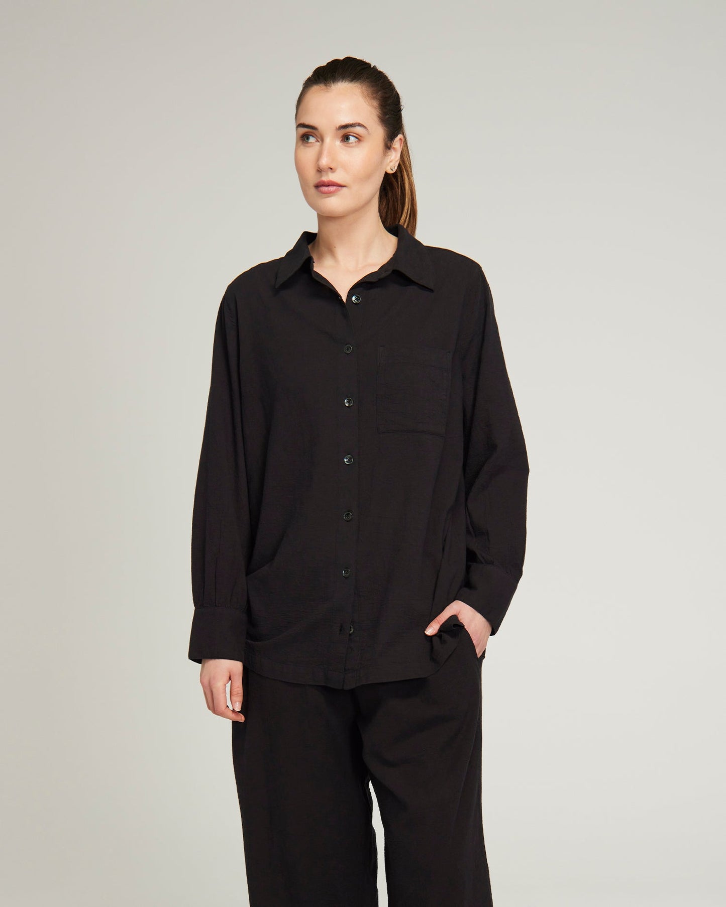 Black Midi Shirt Nudea