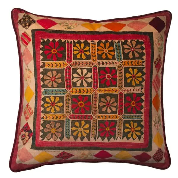 Courtyard Daisy, Sustainable Feather, Cushion Velvet Floral Andrew Martin