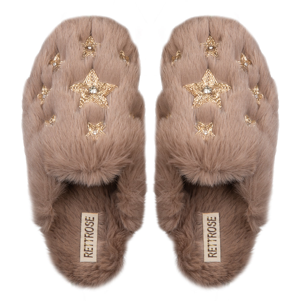 RETTROSE Saylor Women’s Beige Luxury Faux Fur Slippers – Handmade Plush Indoor Slides with Diamanté Star Embellishment Rettrose
