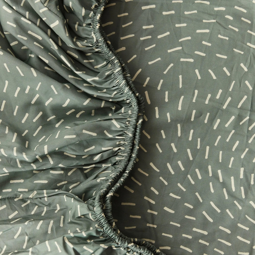 Dashes Organic Cotton Fitted Sheet Kabode