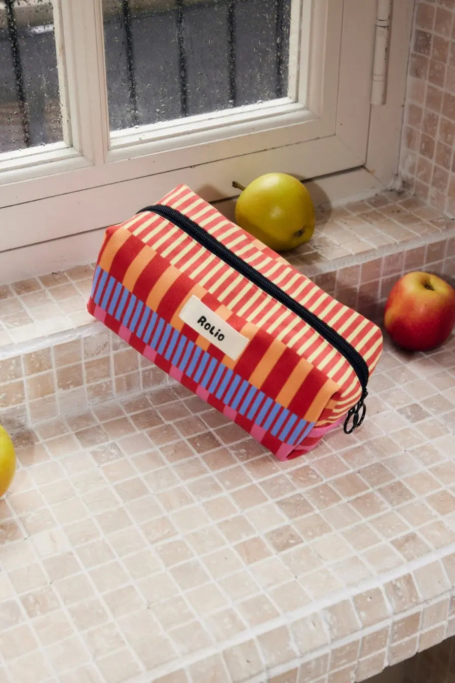 Deconstructed Printed Wash Bag Casa Rolio