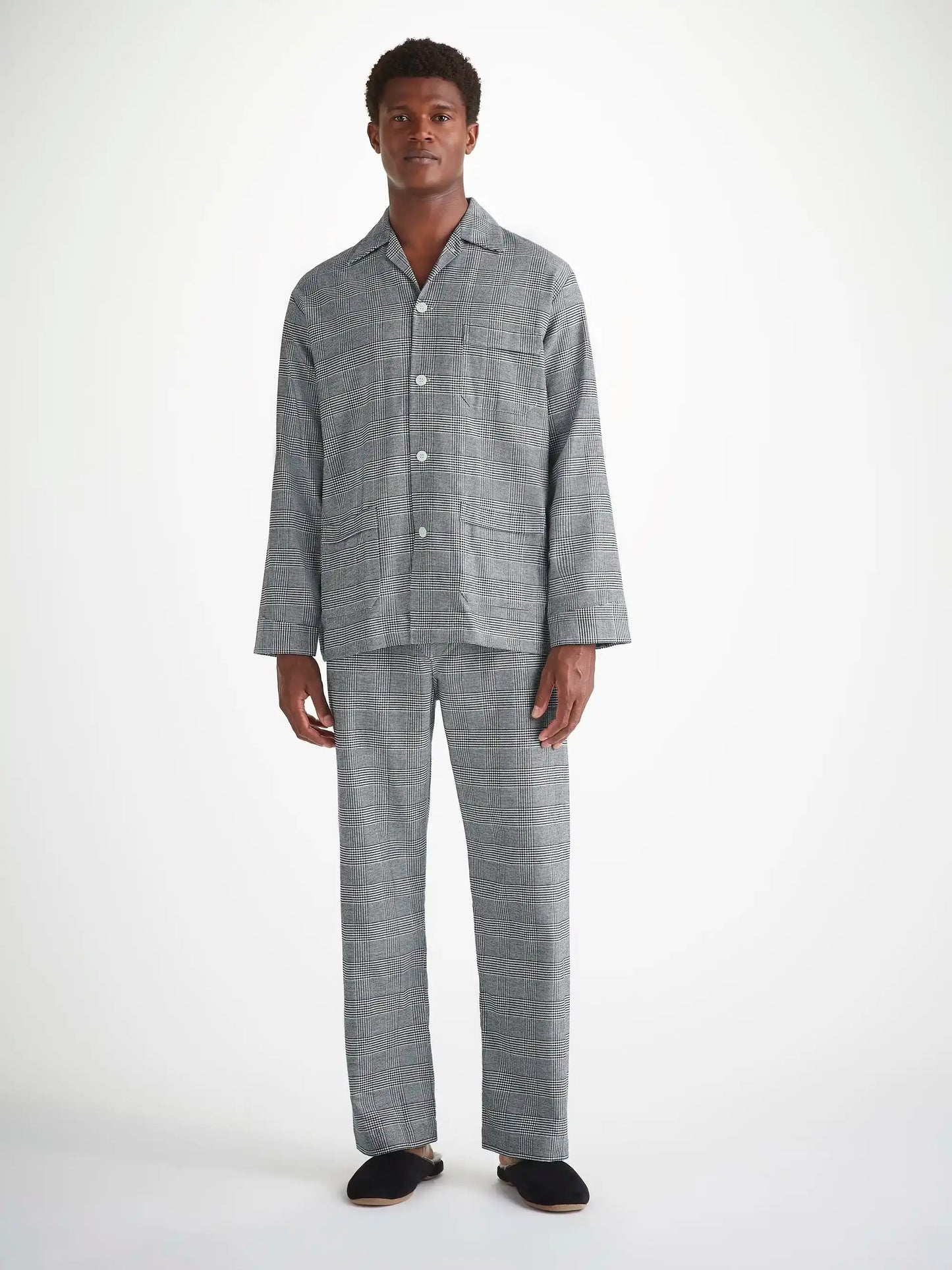 Derek Rose Men's Classic Fit Pyjamas Kelburn 42 Brushed Cotton Black Derek Rose