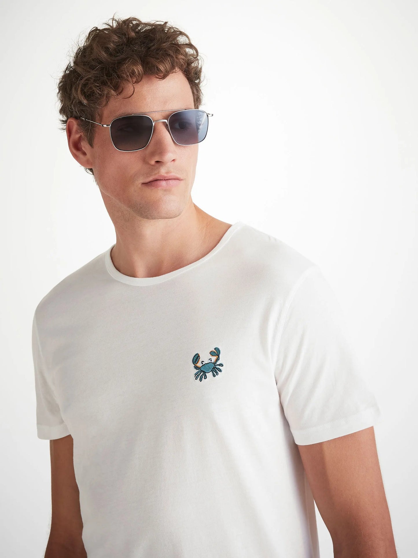Derek Rose Men's T-Shirt Pima Cotton White Embroidered Rory Crab Derek Rose