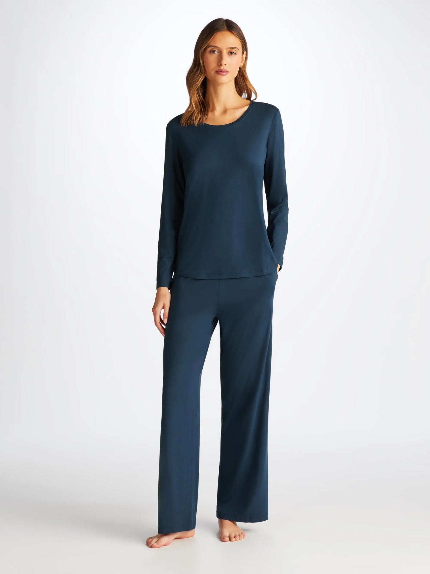 Derek Rose Women's Long Sleeve T-Shirt Lara Micro Modal Stretch Navy Derek Rose