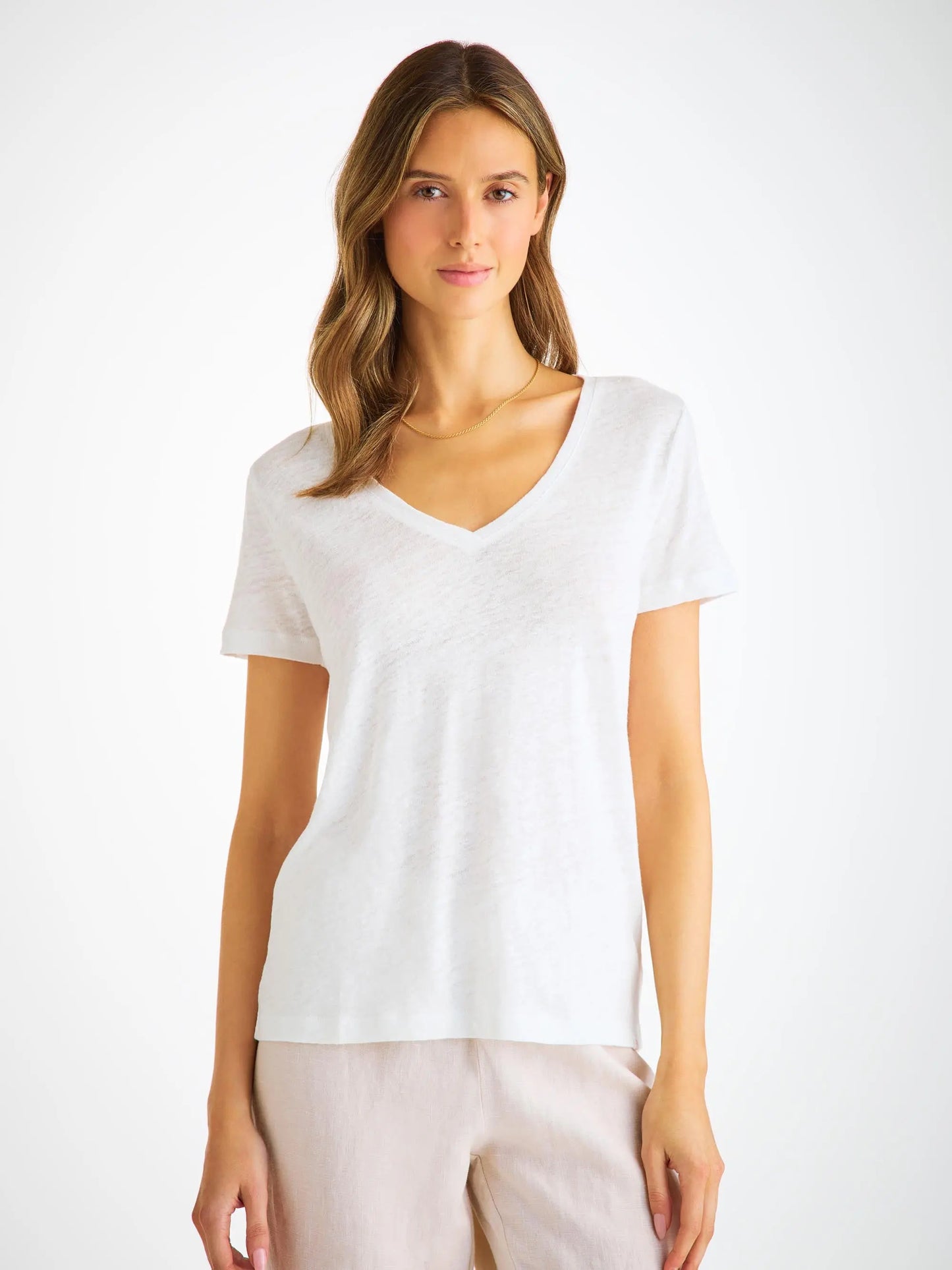 Derek Rose Women's V-Neck T-Shirt Jordan Linen White Derek Rose