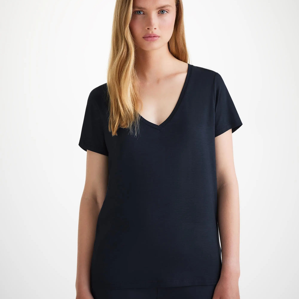 Derek Rose Women's V-Neck T-Shirt Lara Micro Modal Stretch Navy Derek Rose