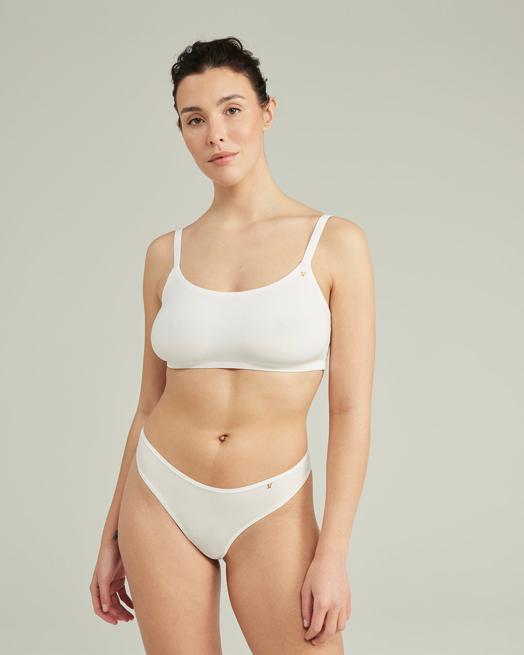 The Stretch Scoop Neck Bralette - Cotton White Nudea