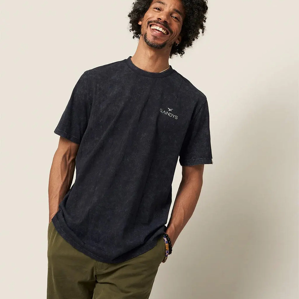 Distressed Wave Back Print T-Shirt Gandys
