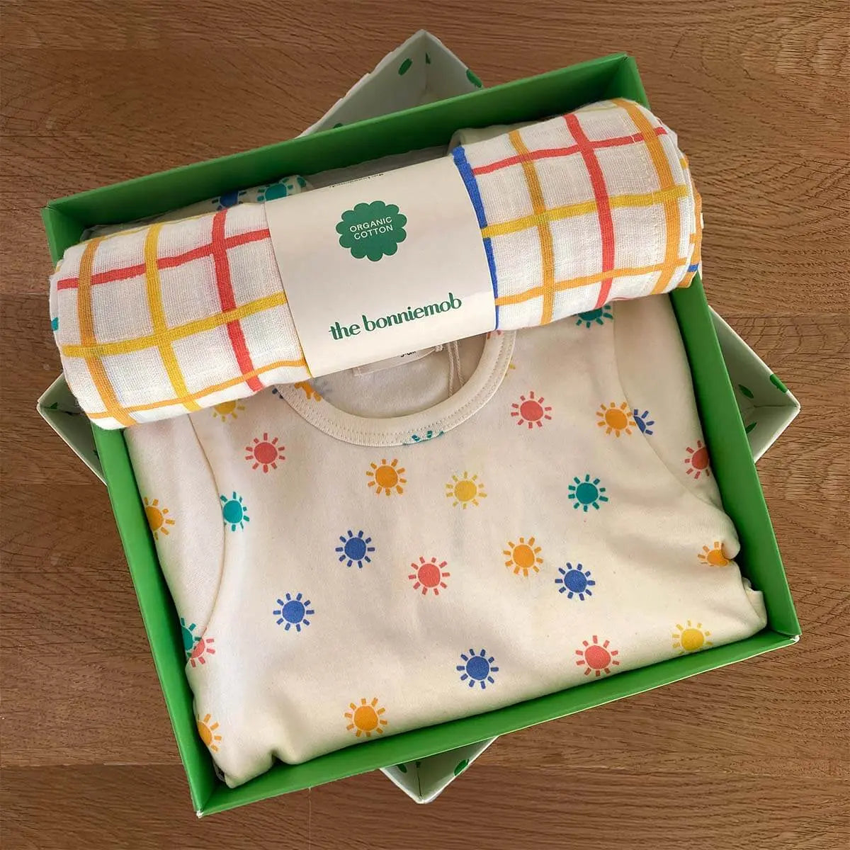 Dreamy & Ditto Set - Baby Playsuit & Muslin Swaddle Blanket Gift Box The bonniemob