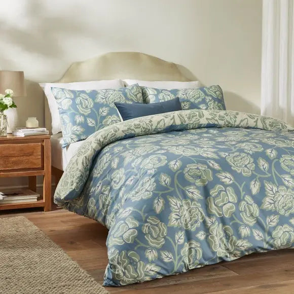 Duvet Day Camellia Reversible Duvet Cover & Pillowcase Set Dunelm