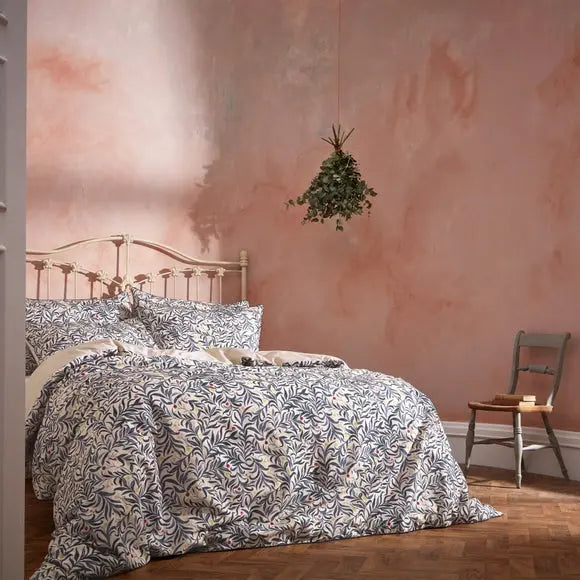 EW by Edinburgh Weavers Malory Floral 100% Cotton Sateen Duvet Cover & Pillowcase Set Dunelm