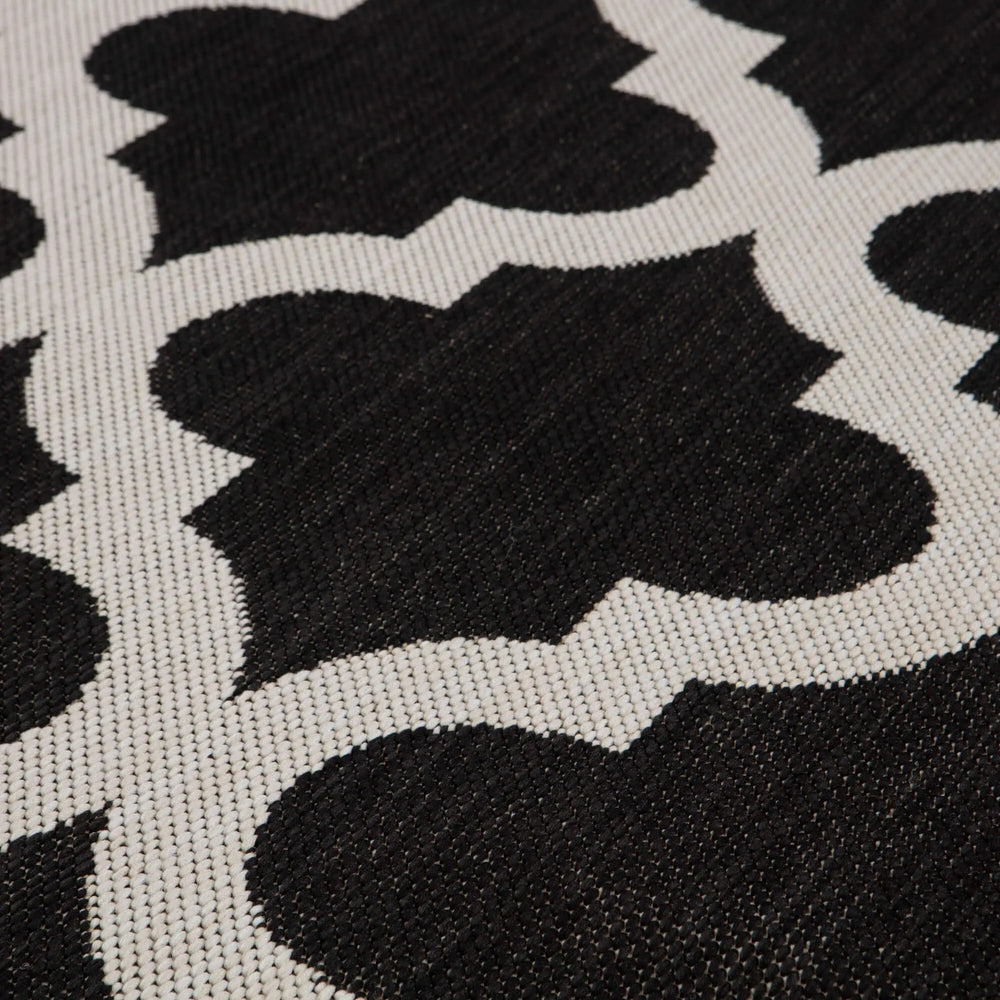 Ecology Outdoor Rug Black | 400B The Rugs