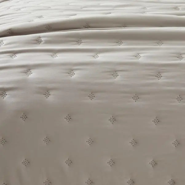 Ella Washed Bedspread Dunelm