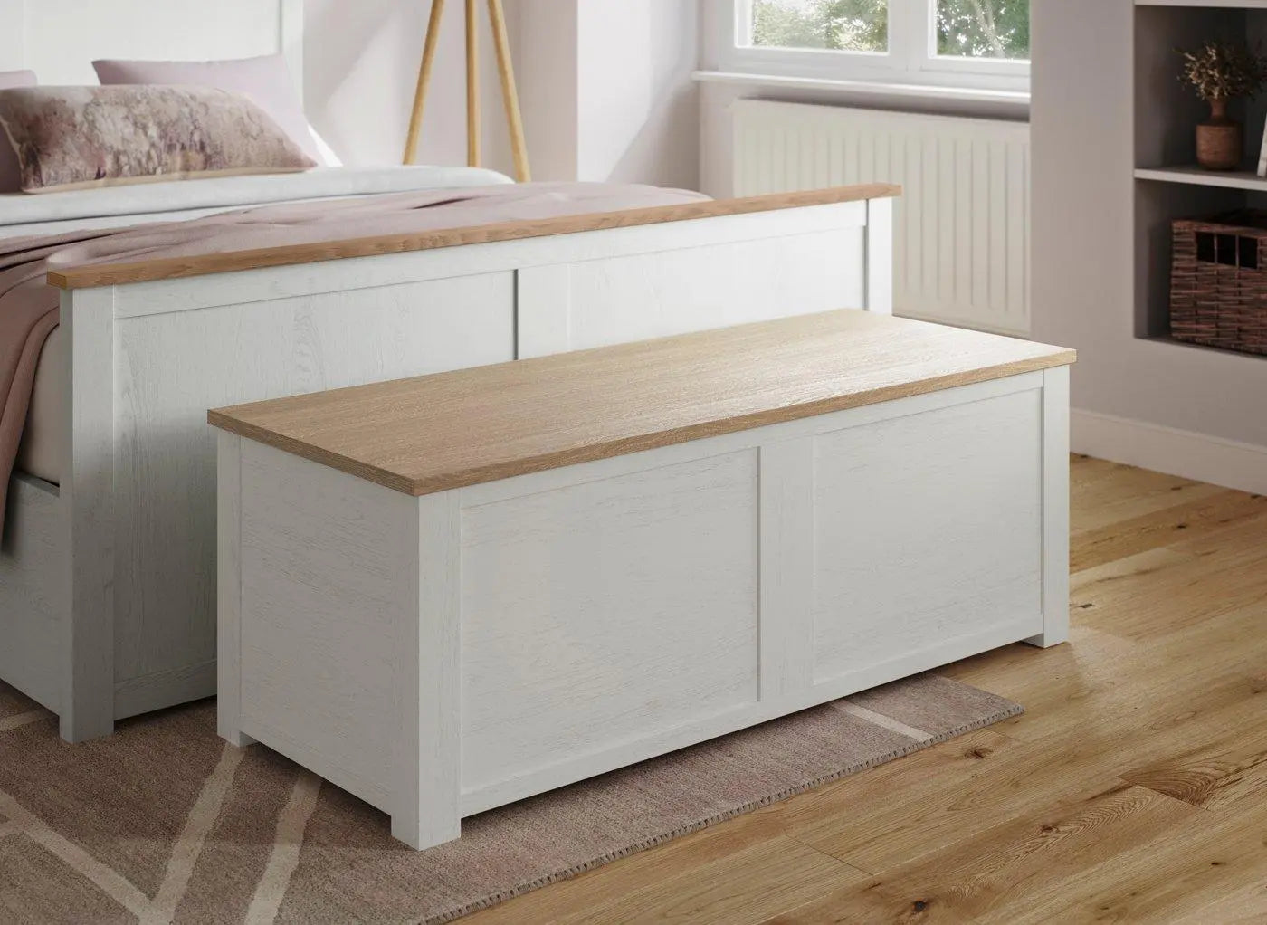 Fairbourne Wooden Blanket Box - White Dreams