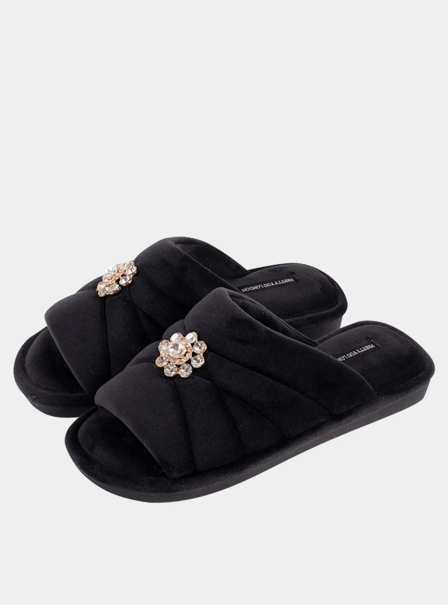 Faye in Raven Pretty You London