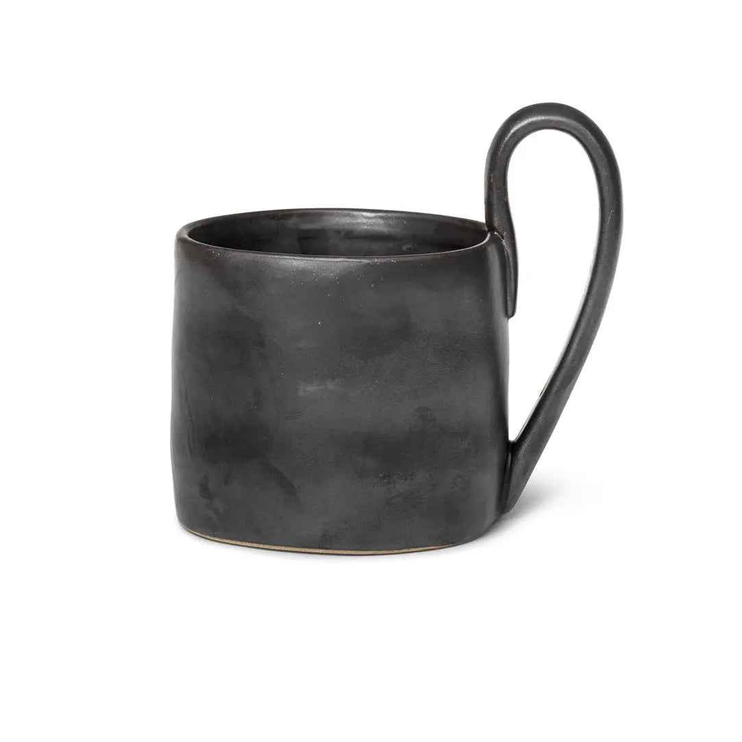 Ferm Living Flow Mug 36 Cl Black Ferm Living