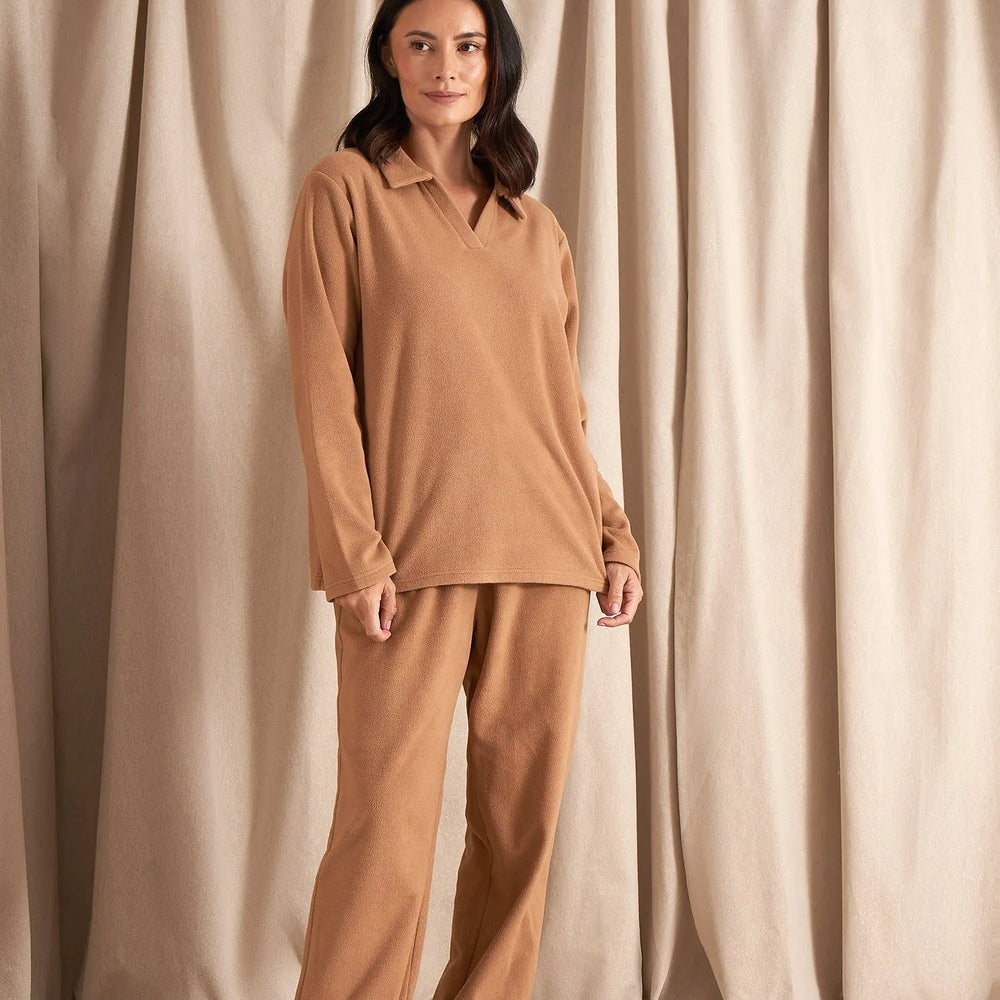 Fleece Lounge Set in Tan Pretty You London