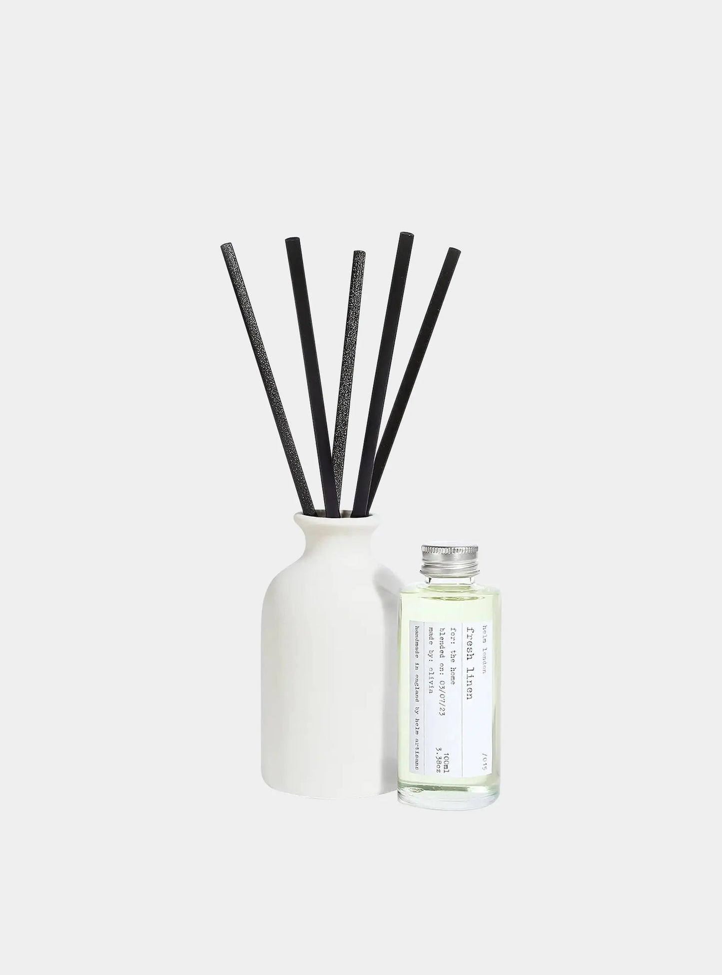 Fresh Linen Ceramic Reed Diffuser - 100ml Helm London