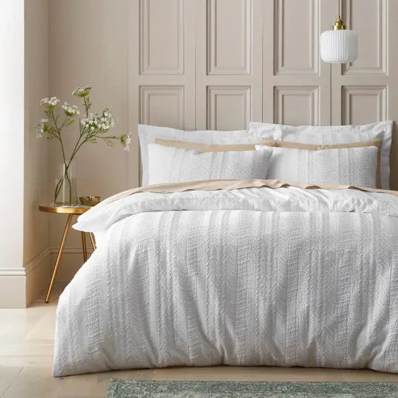 Gia Wave Duvet Cover & Pillowcase Set Dunelm