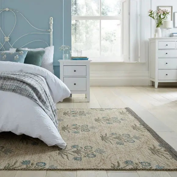 Gianna Jute Floral Rug Dunelm