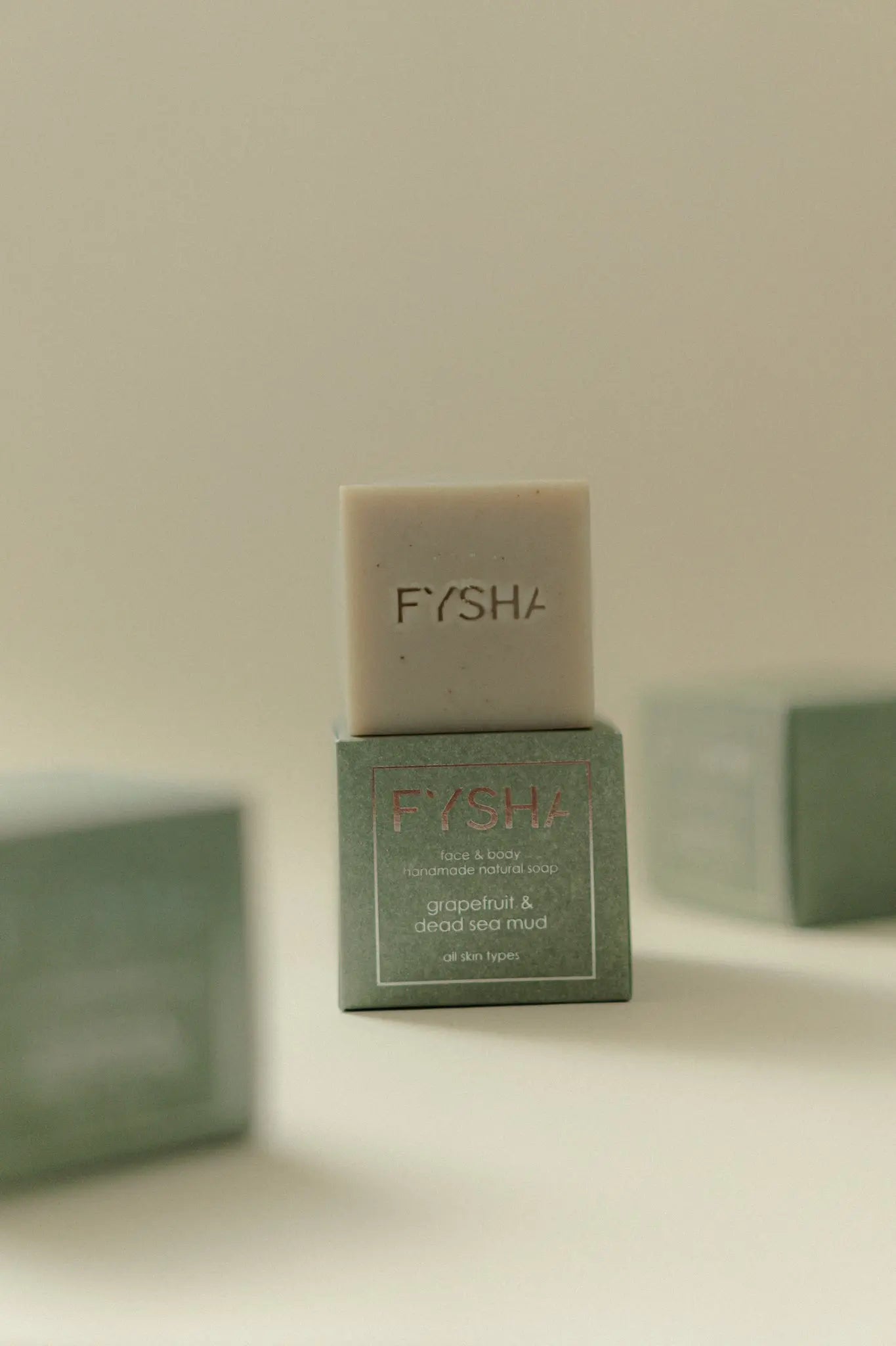 Grapefruit & Dead Sea Mud Solid Vegan Cleanser FYSHA