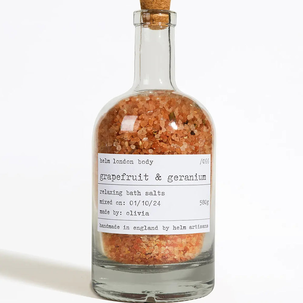 Grapefruit & Geranium Bath Salts - 580g Helm London