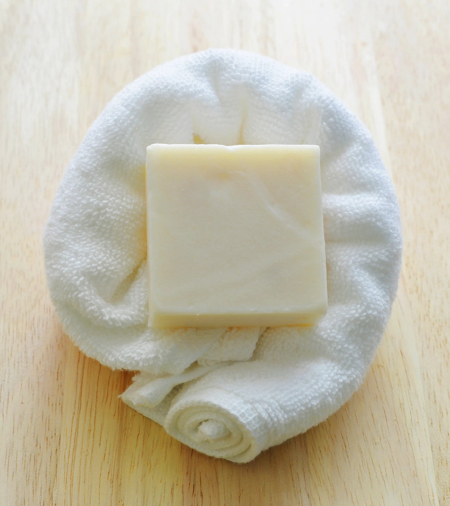 Grapefruit & Lemon Conditioner Bar Posy London Natural Deodorant, Skin & Hair Products