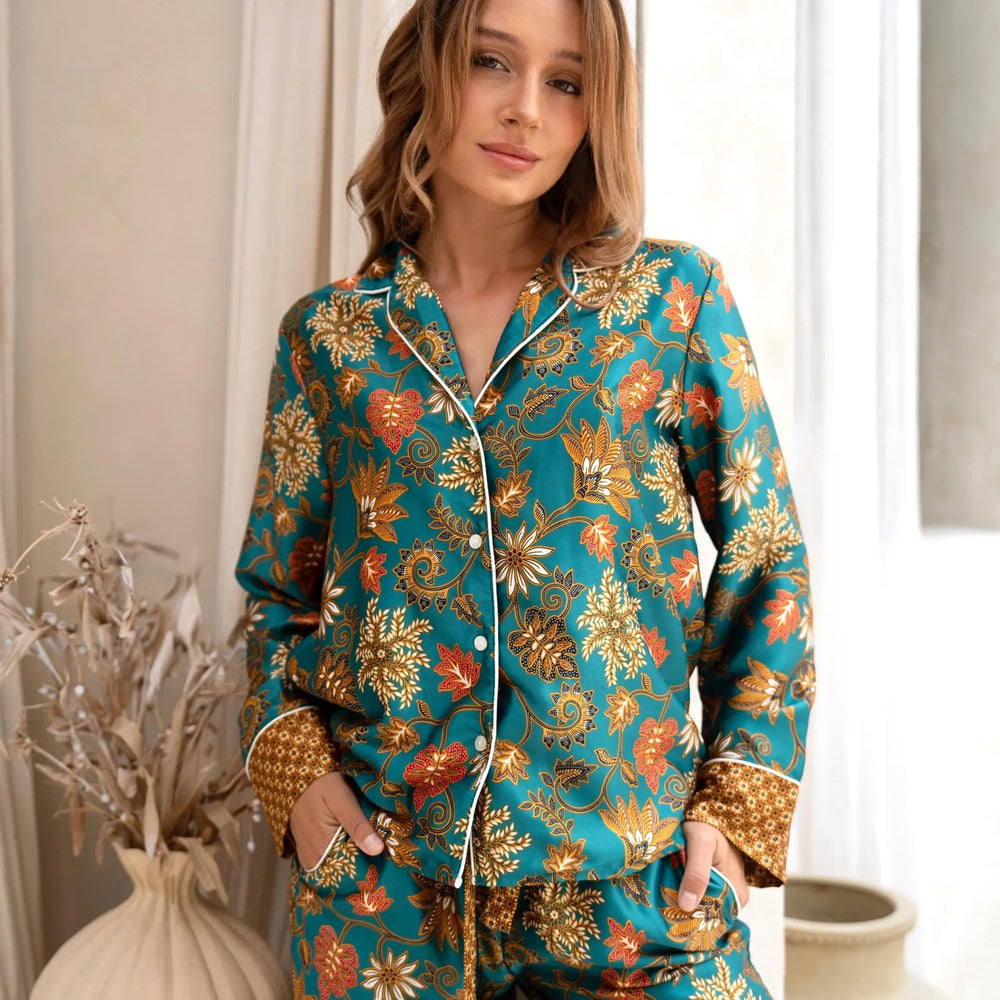 Green Silk Blend Pyjama Set SUKARA
