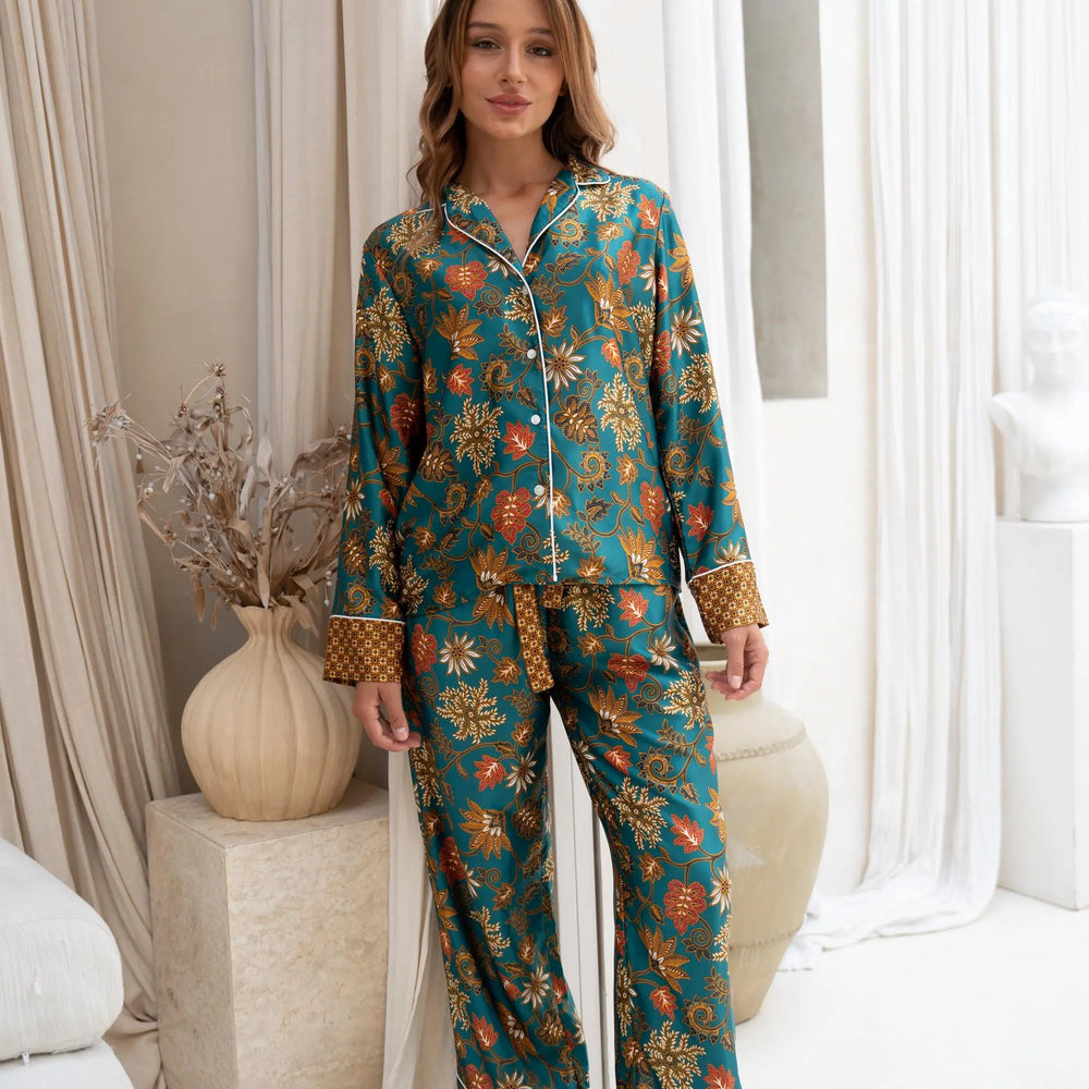 Green Silk Blend Pyjama Set SUKARA
