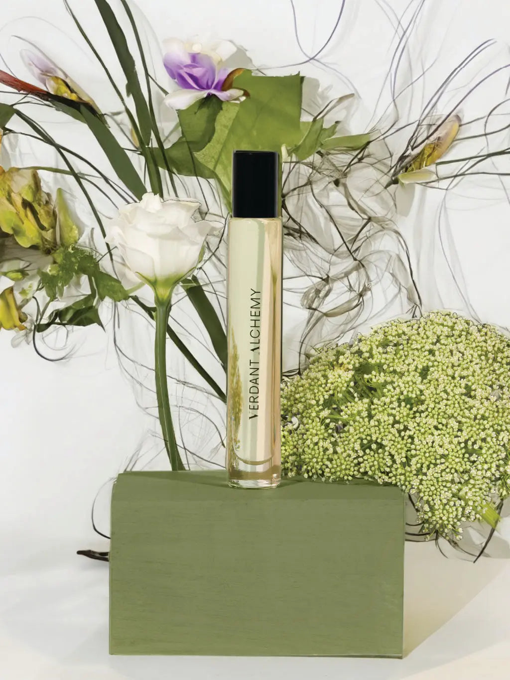 Grounded Grove ™ Aromatherapy Roll-On Verdant Alchemy