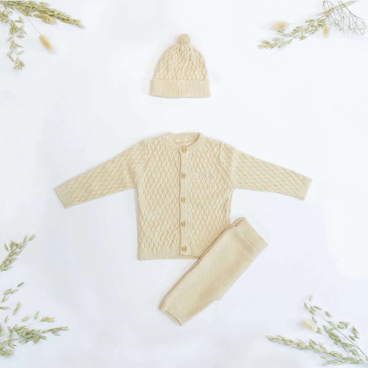 HELLO BABY GENDER NEUTRAL GIFT SET The Baby Gifting Company