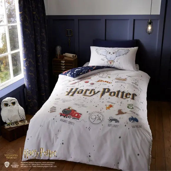 Harry Potter Doodle Duvet Cover and Pillowcase Set Dunelm