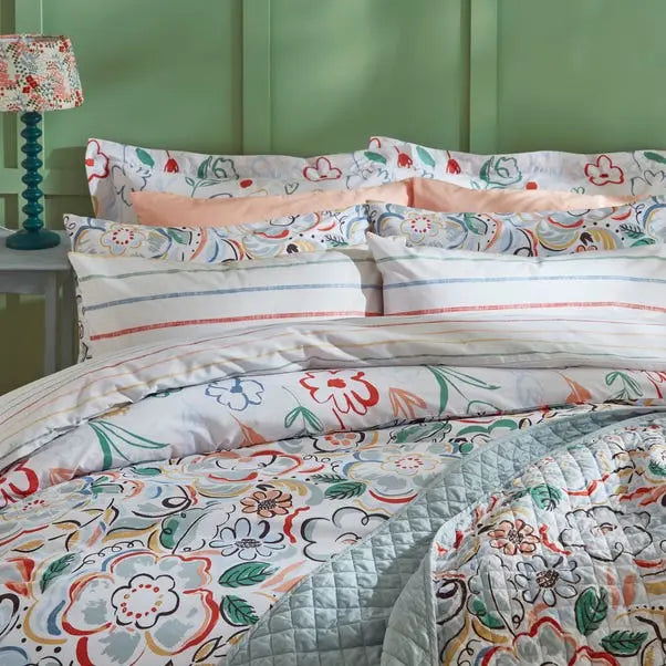 Heart and Soul Ayva Floral Bedspread Dunelm