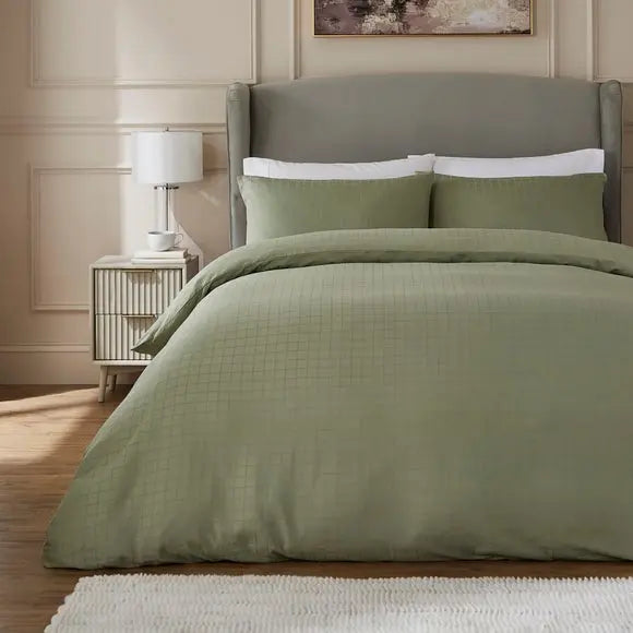 Hotel 200 Thread Count Check Duvet Cover & Pillowcase Set Dunelm