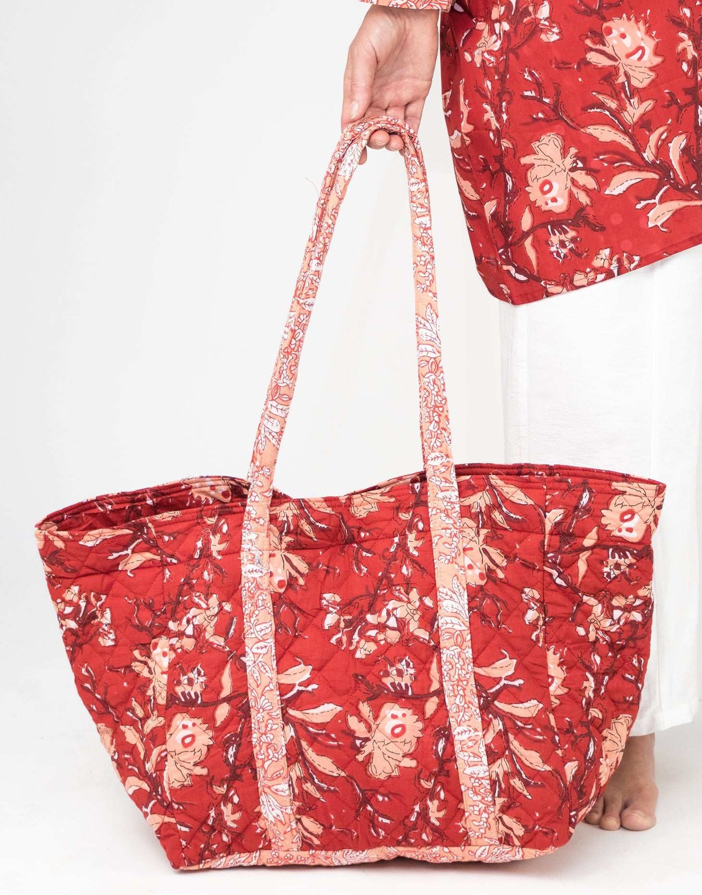 Red Rubra Cotton Tote Bag inara