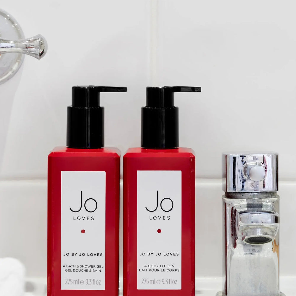 Jo by Jo Loves - A Bath & Shower Gel and Lotion Set Jo Loves