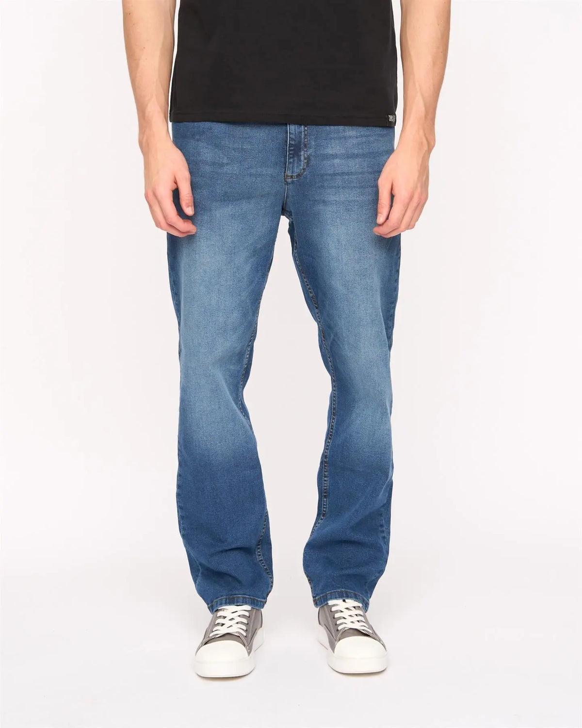 Kelvyn Relaxed Fit Jeans Mid Wash Duck and Cover
