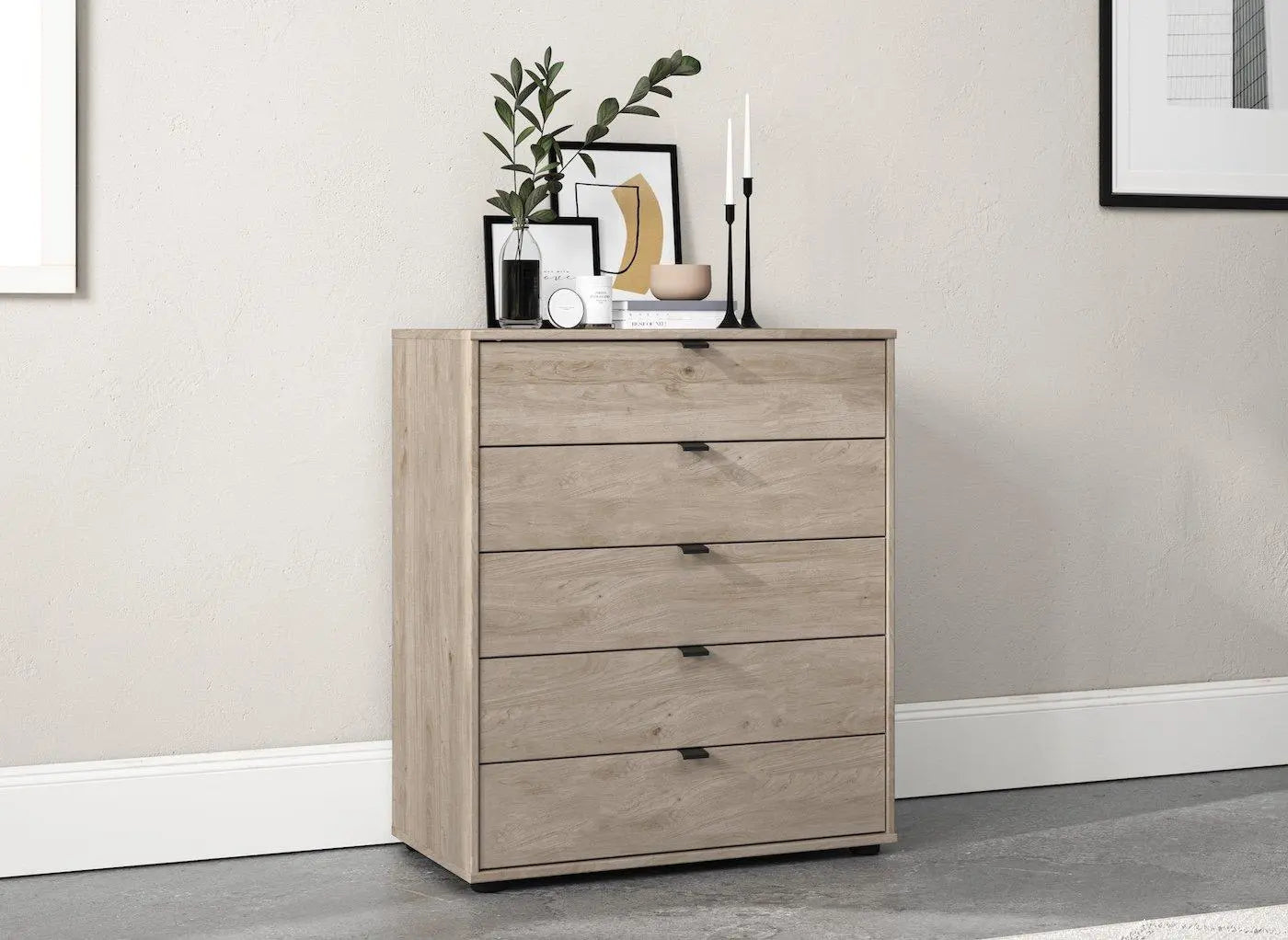 Kirkpatrick 4-Drawer Chest - Brown Dreams