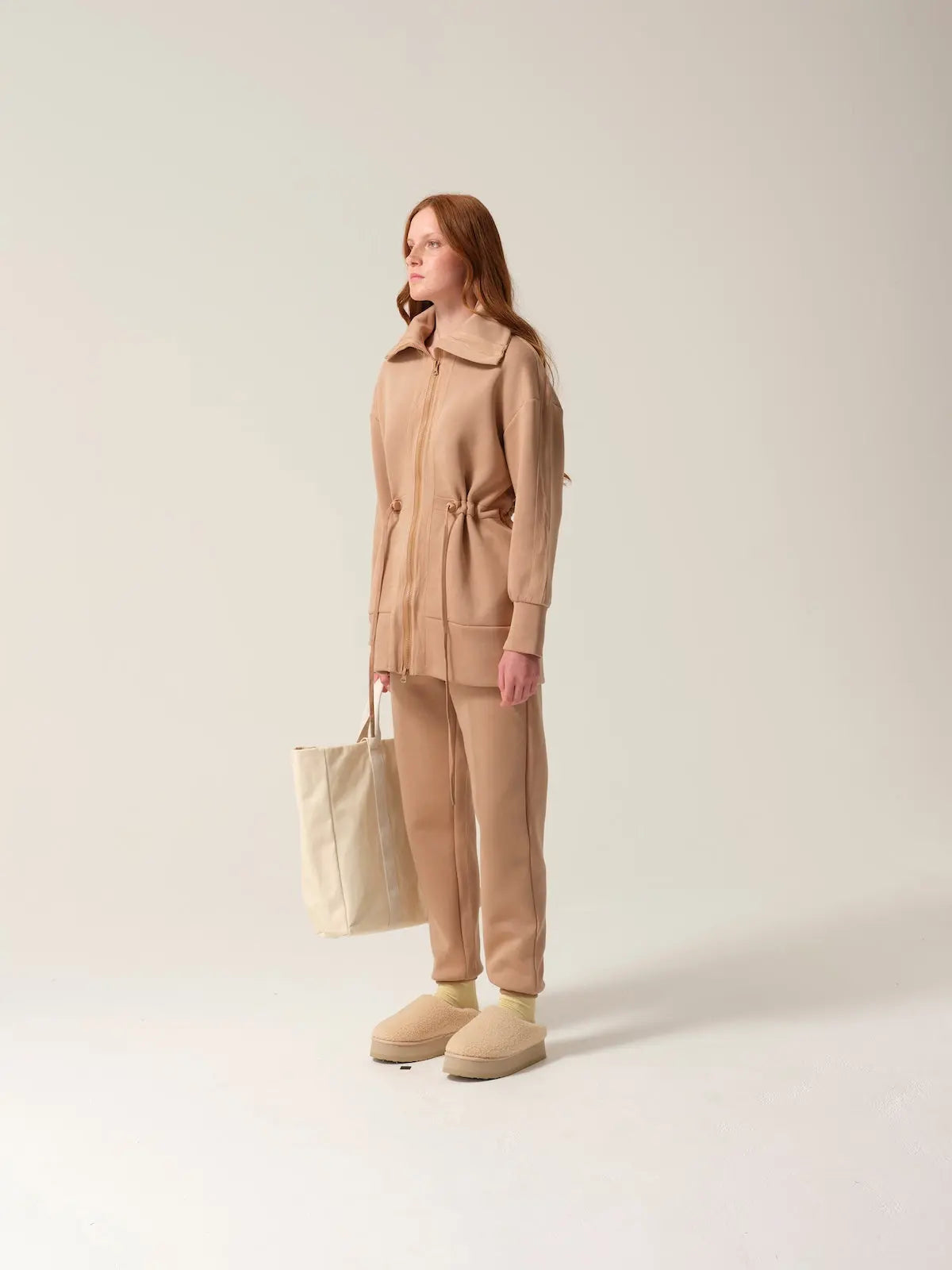 Kit Bag Cream Tonic London