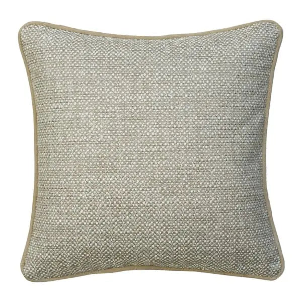 Knot String, 50/50% Wool And Feather Mix, Cushion Woolkeepers Eco-conscious & Bouclé & Wool & Feather Filling & Cotton & Andrew Martin