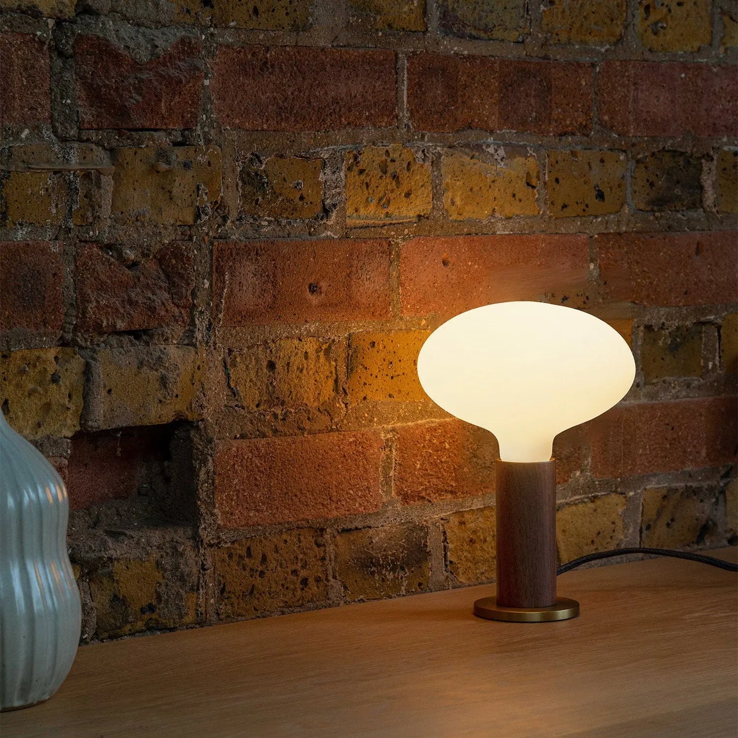 Knuckle Table Lamp in Walnut + Oval Tala