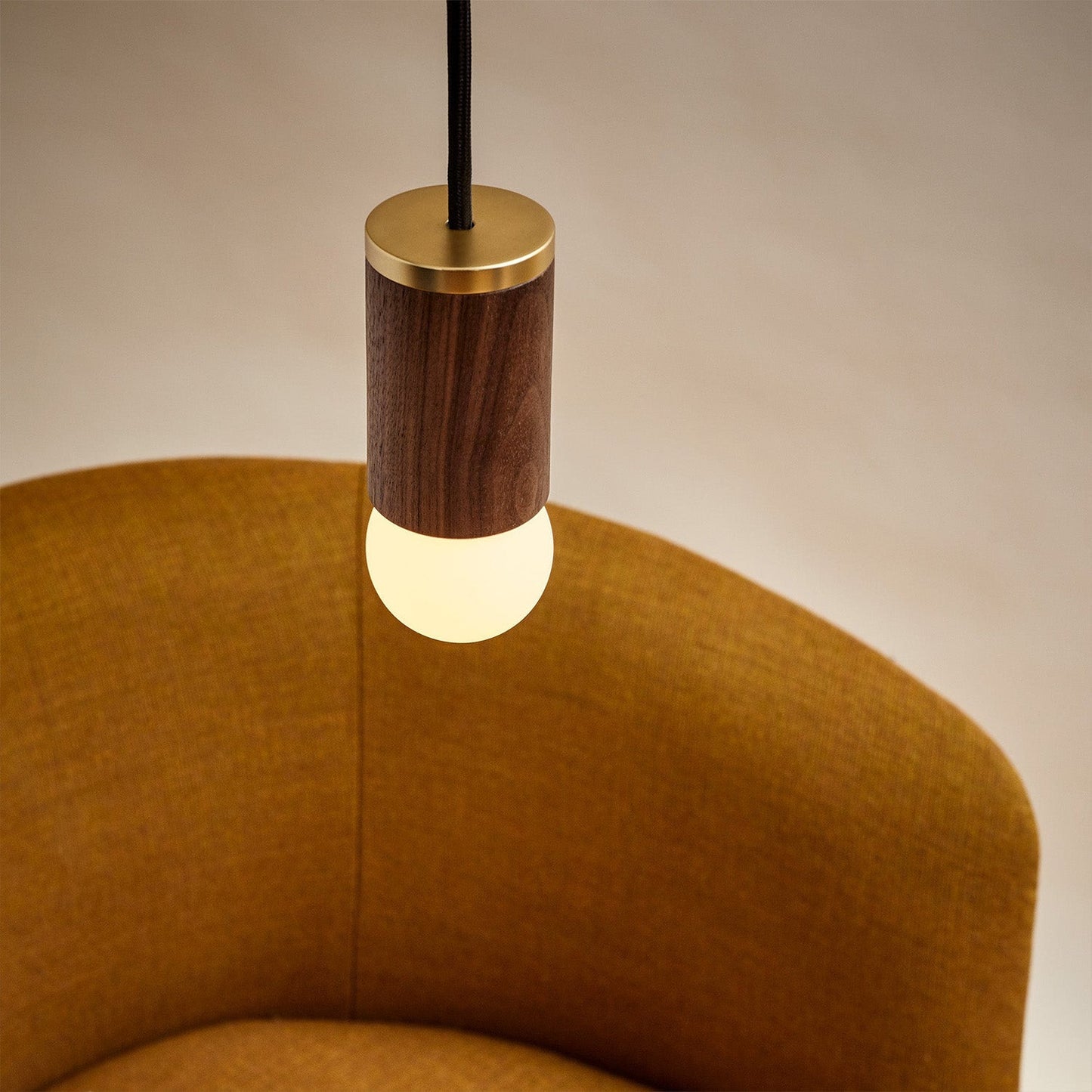 Knuckle Pendant in Walnut Tala