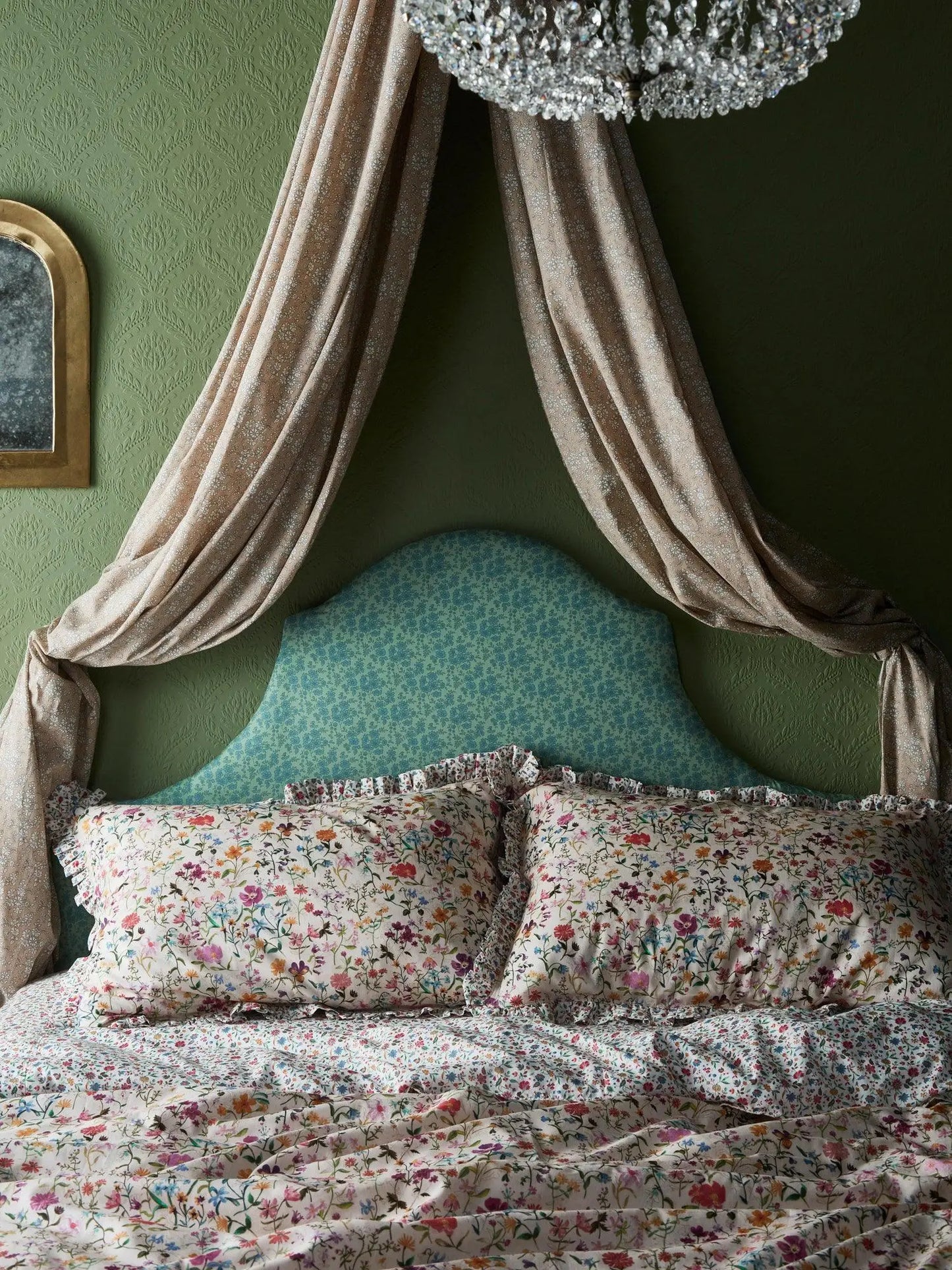 LINEN GARDEN Liberty Fitted Sheet Coco & Wolf