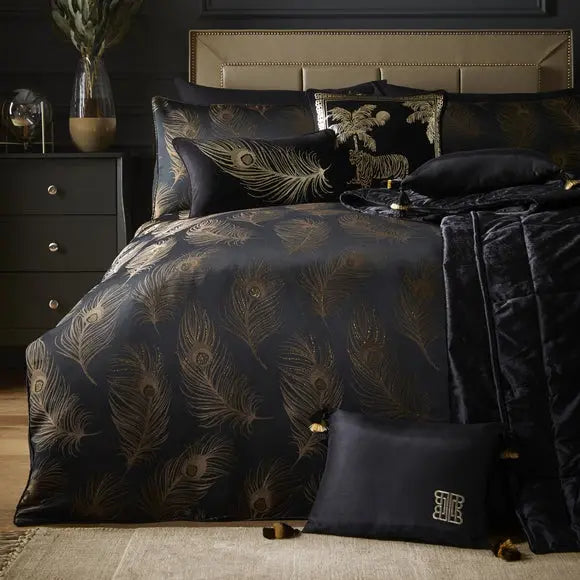 Laurence Llewelyn-Bowen Dandy Gold Duvet Cover and Pillowcase Set Dunelm