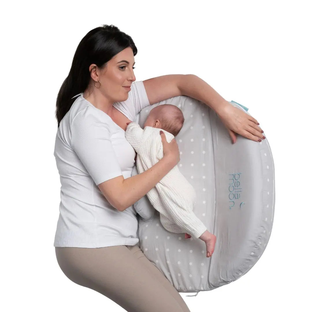 Lie-Down Feeding Pillow - Dotted BellaMoon