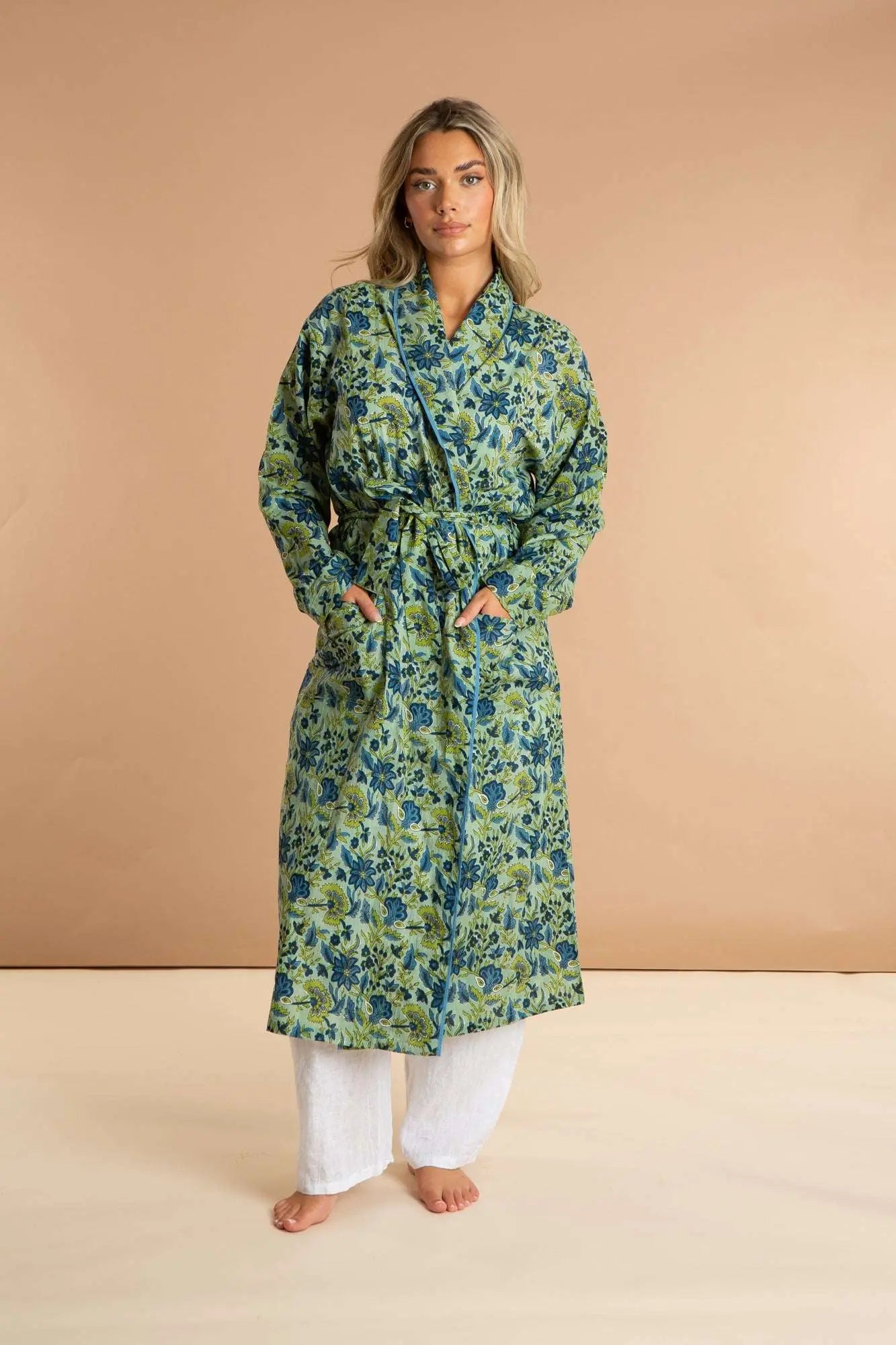Green Dressing Gowns & Robes for Comfortable, Stylish Loungewear | Myza Green Dressing Gowns & Robes for Comfortable, Stylish Loungewear | Myza