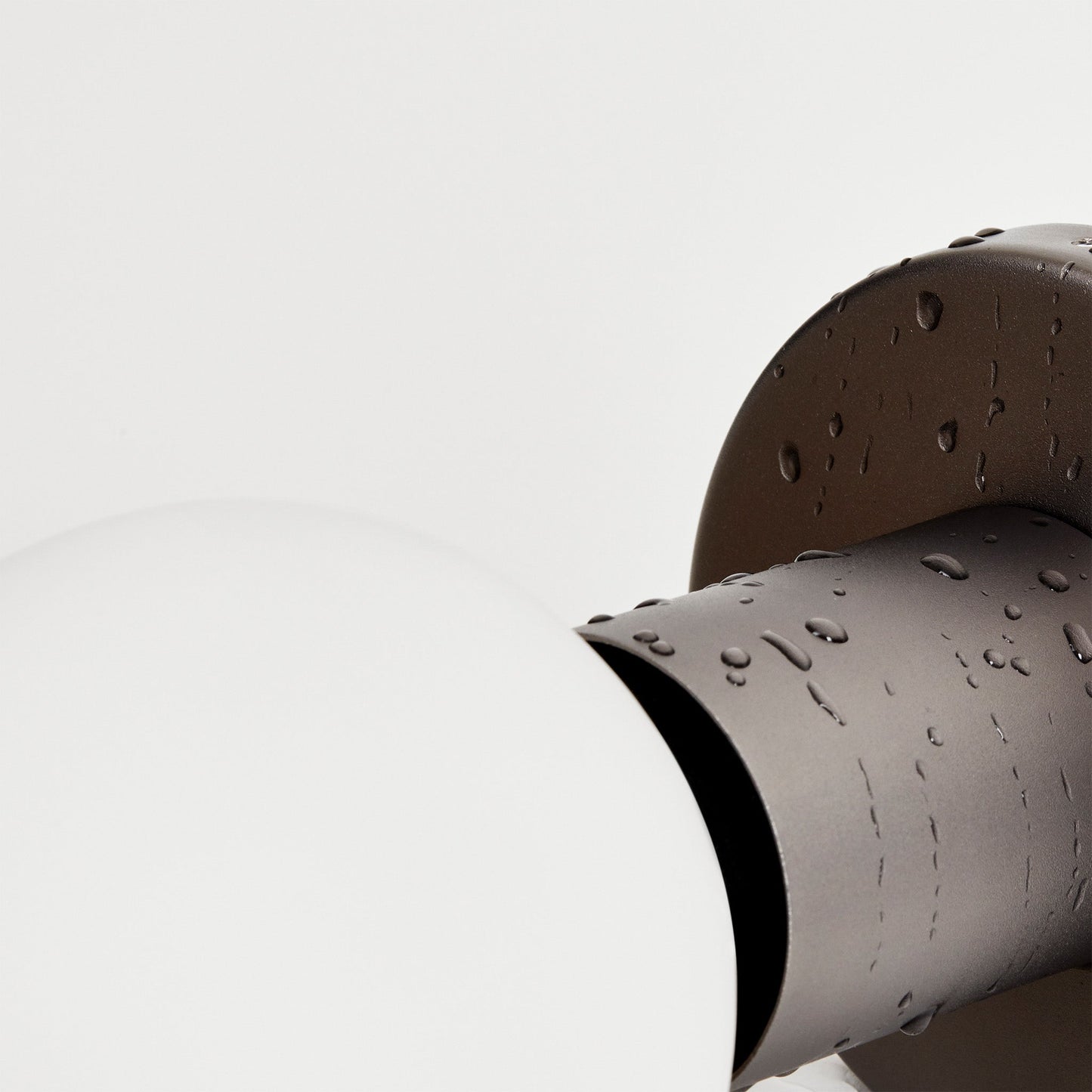 Lochan Wall Light in Graphite Tala