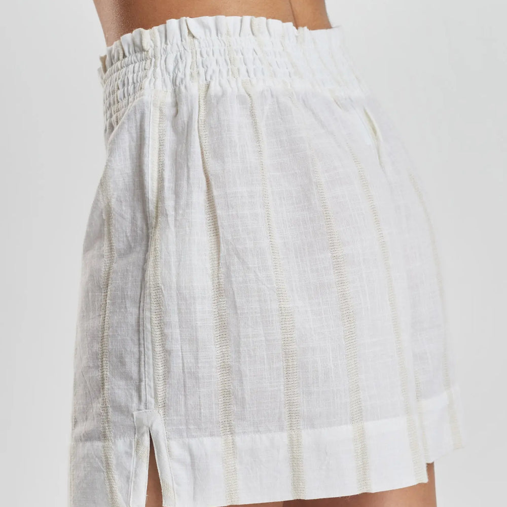 Lomandra Ethical-Cotton Shorts - Summer Sand Beige Peachaus