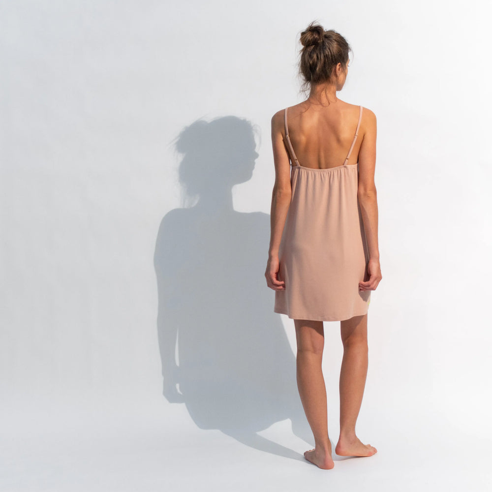 Lovely Break Chemise Nude NOKAYA