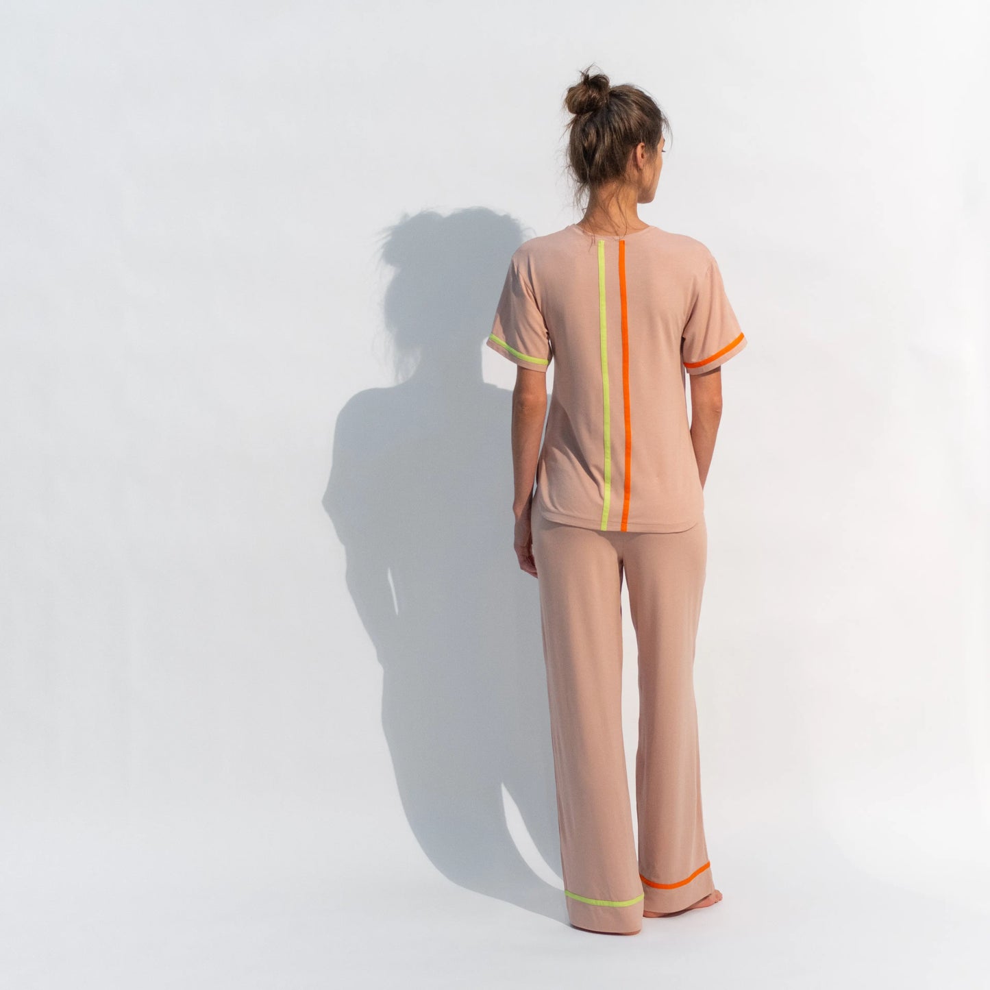 Lovely Break T-Shirt Nude NOKAYA